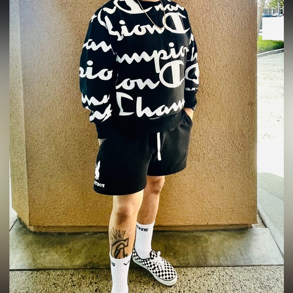 Champion Crewneck Sweater - Picture 2 of 3